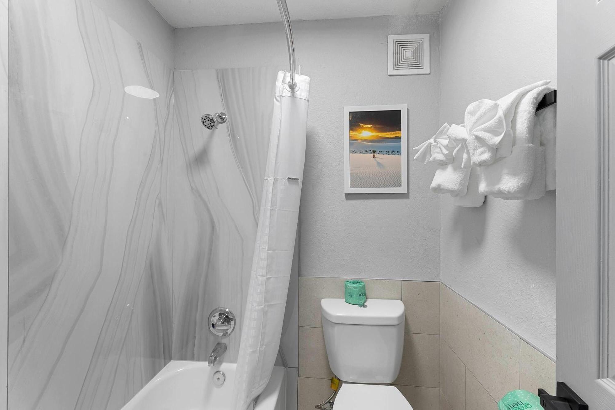 Days Inn By Wyndham San Antonio Near Lackland Afb Bagian luar foto